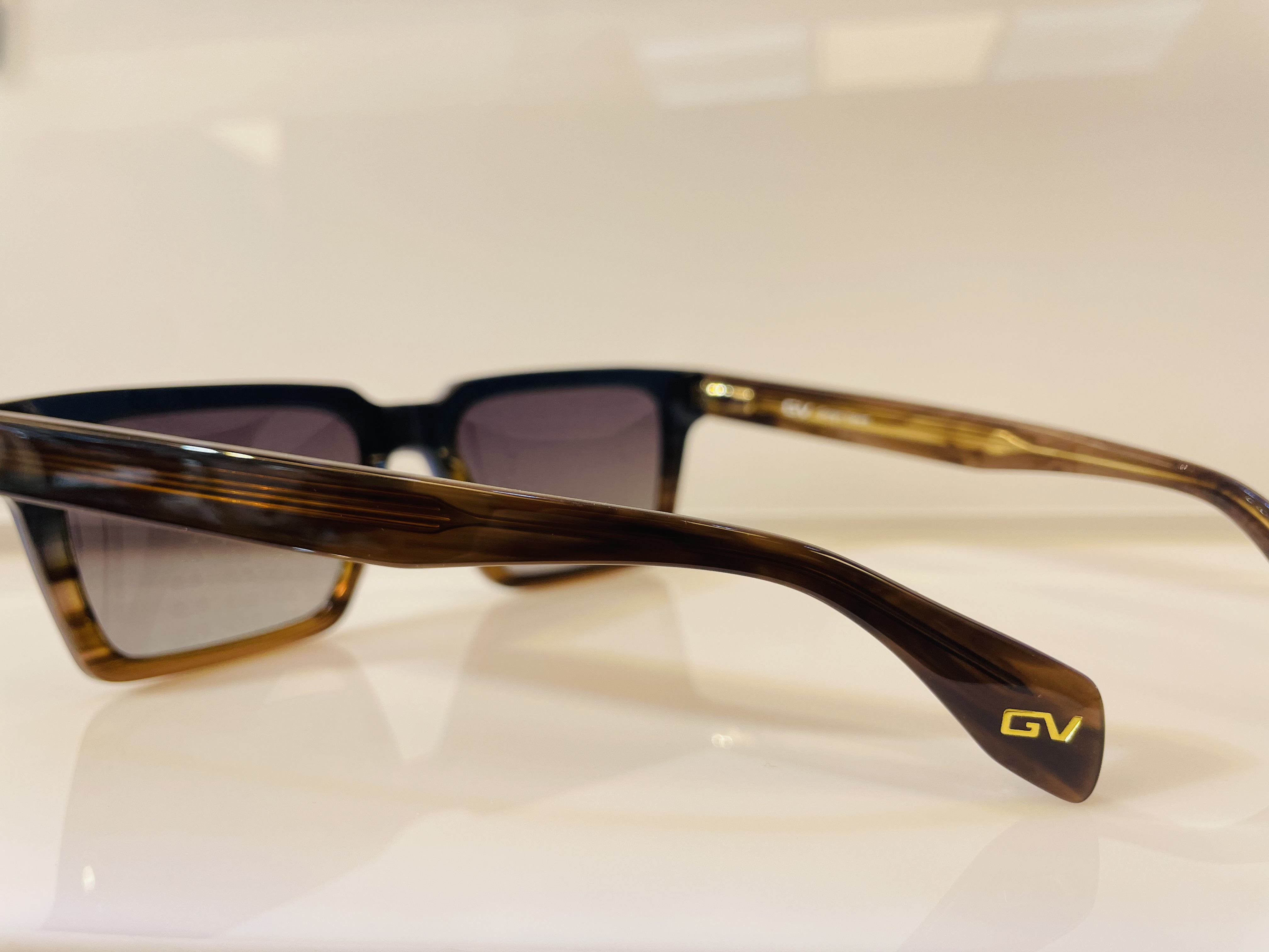 نمای 4 از عینک افتابی Gorgio Valenti