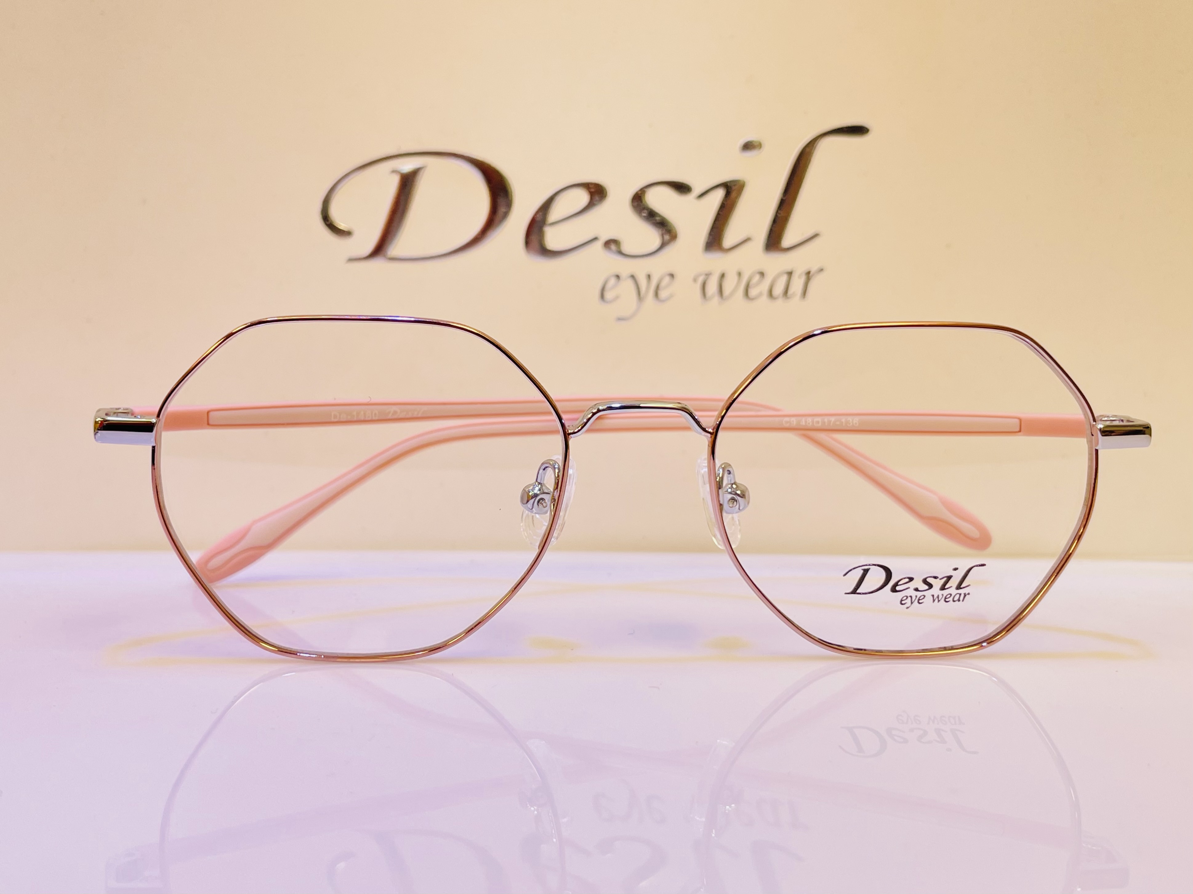 عینک عینک طبی زنانه Desil زنانه Desil مدل صورتی