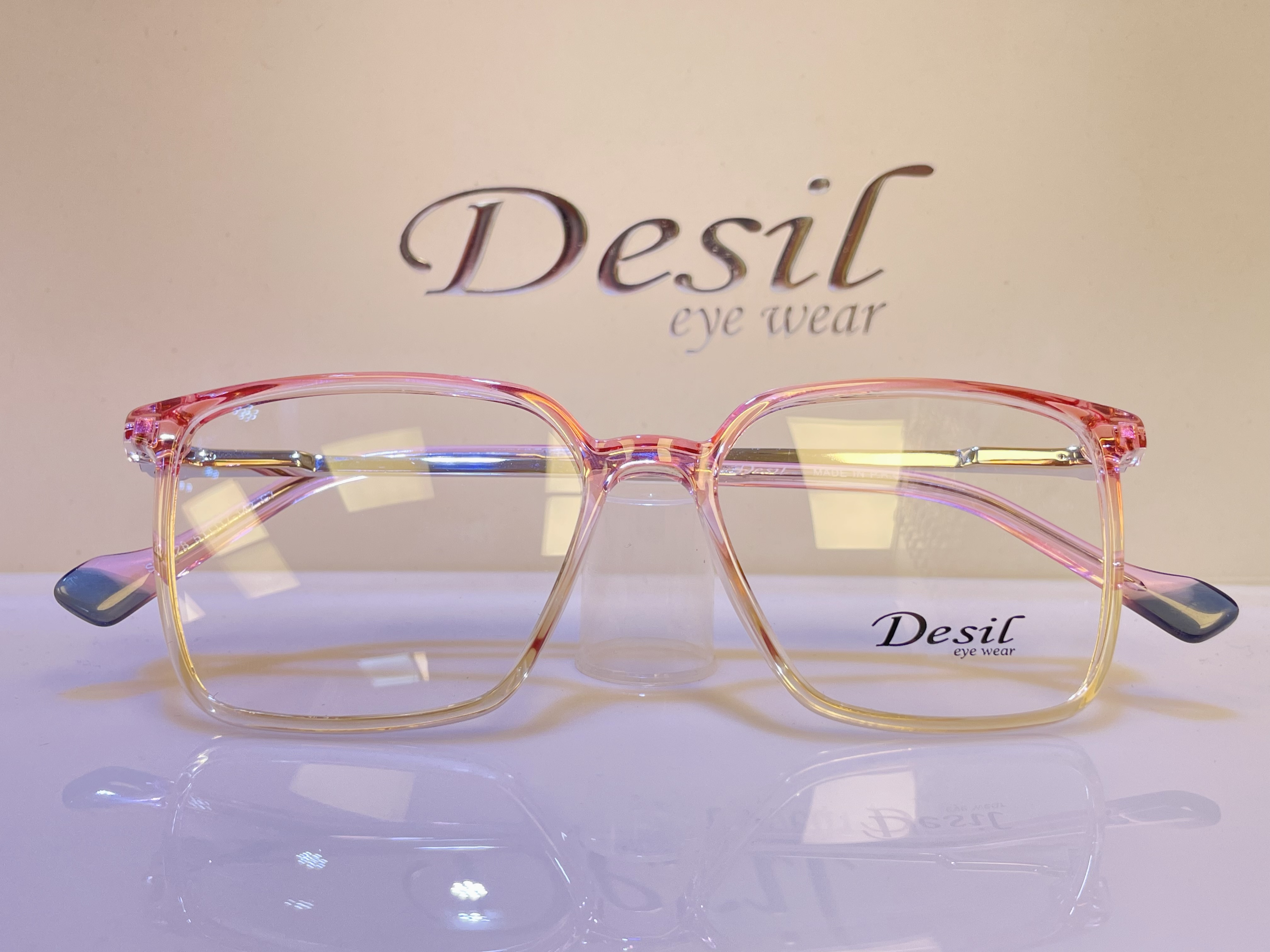 عینک عینک طبی زنانه Desil زنانه Desil مدل صورتی