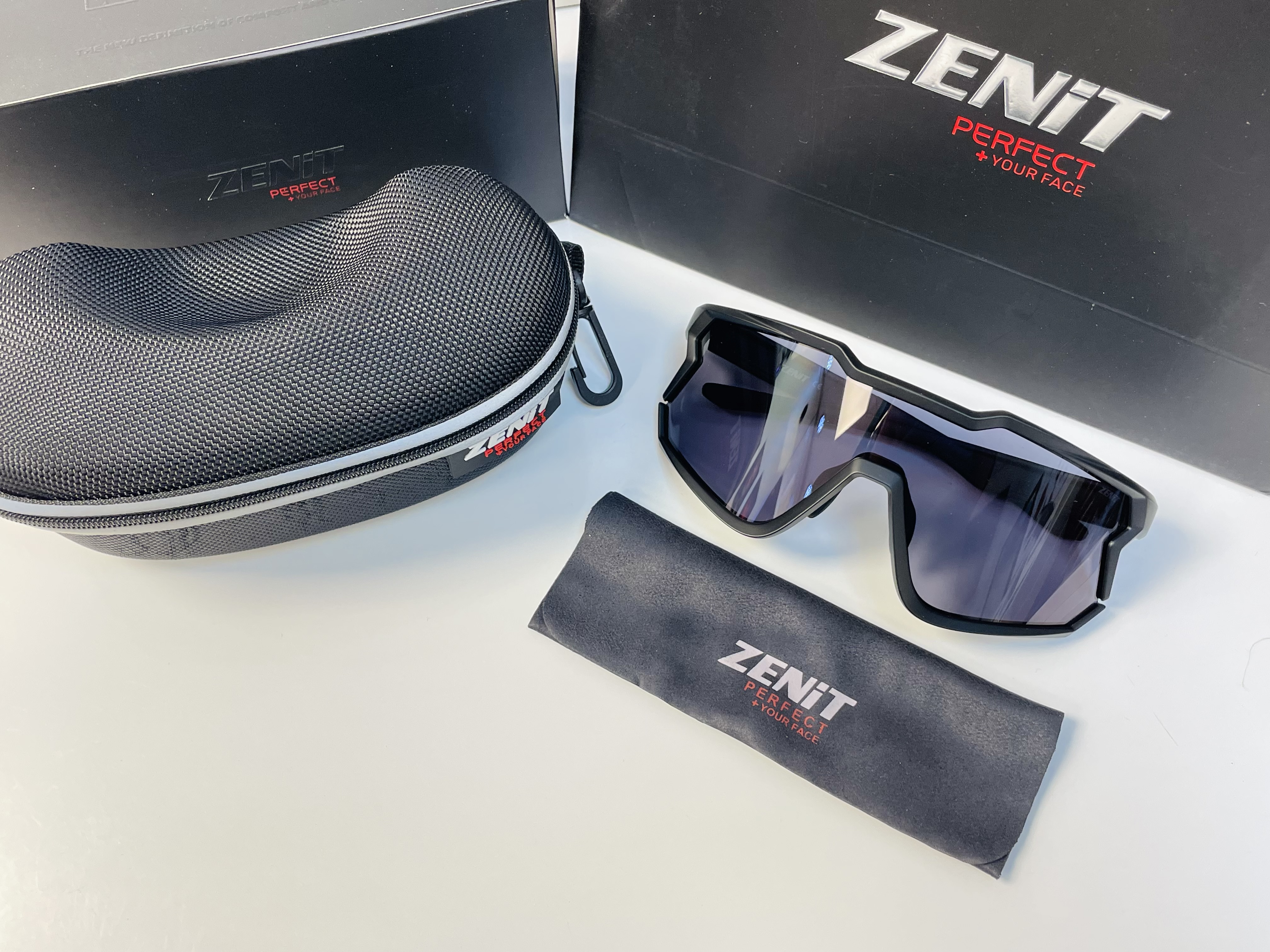 نمای 6 از عینک آفتابی ورزشی برندZenit